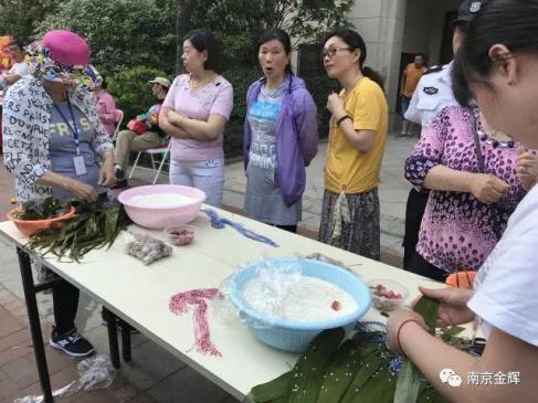 1496802250187828.png 客服19.png